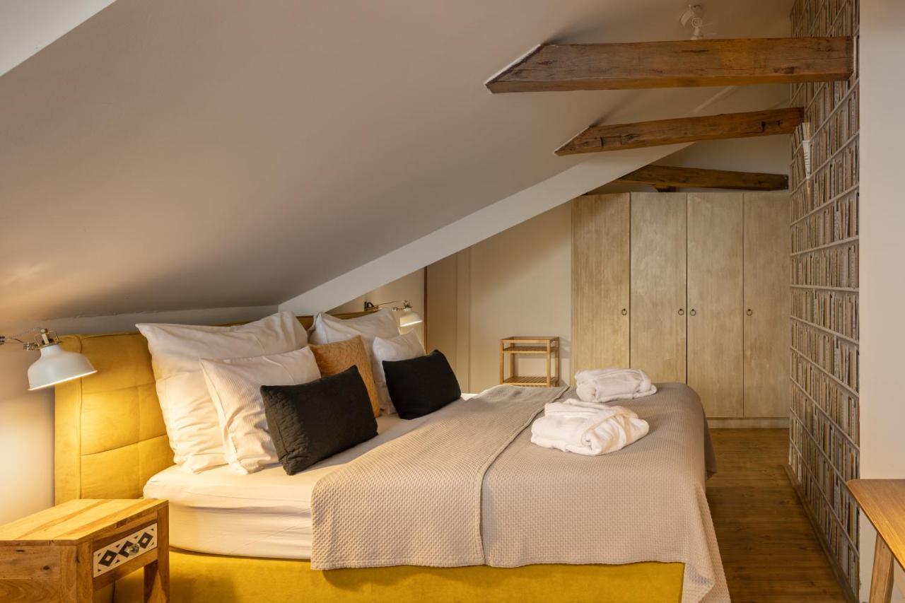 Bohemian Chic 2 Bedroom 2 Bathroom Loft With Hanging Chair Praga Exterior foto