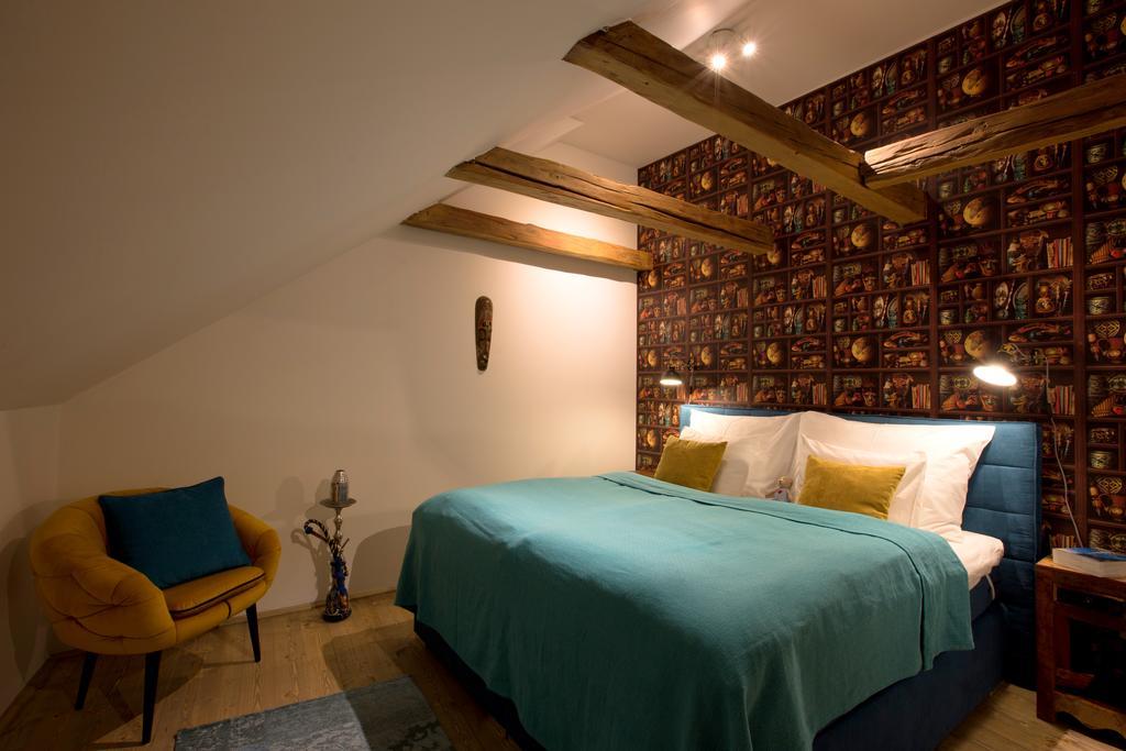 Bohemian Chic 2 Bedroom 2 Bathroom Loft With Hanging Chair Praga Exterior foto
